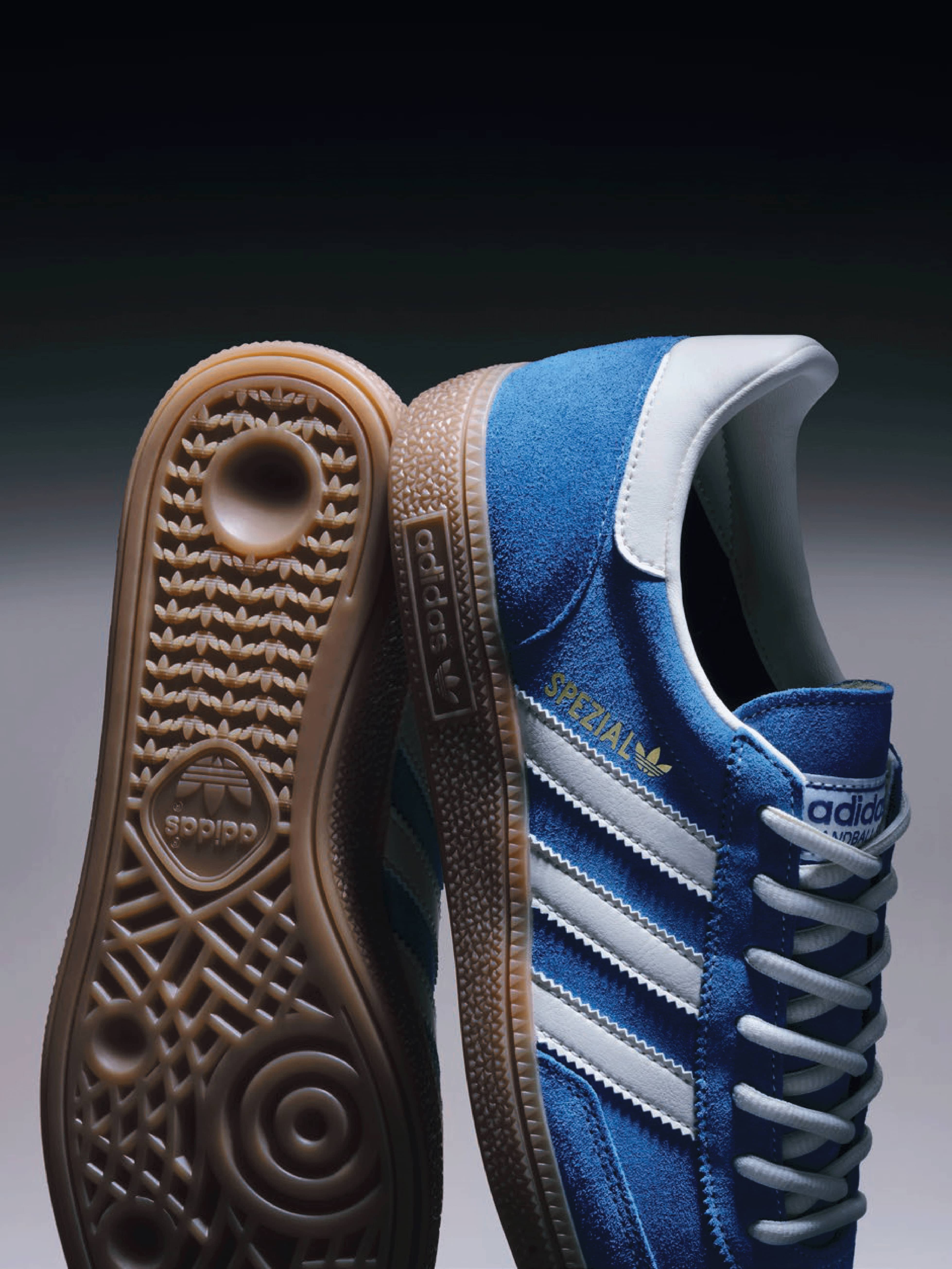  <center><b>adidas SPEZIAL</b></center>